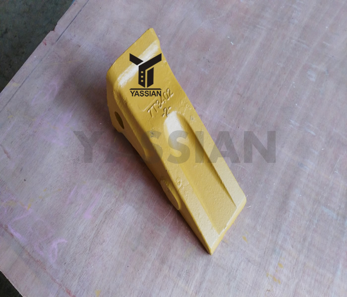 7T3402 أسنان دلو على طراز كاتربيلر