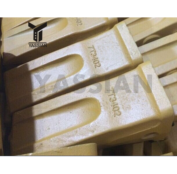 7T3402 أسنان دلو على طراز كاتربيلر
