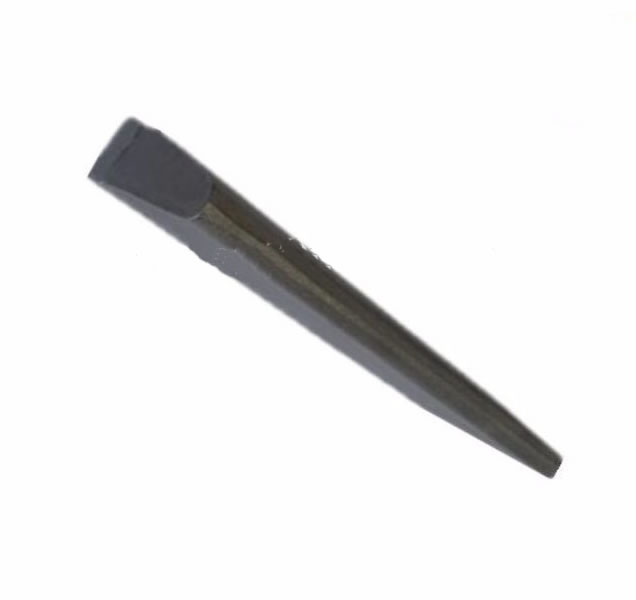 700 HB / 63 HRC شريط ارتداء الحديد الأبيض