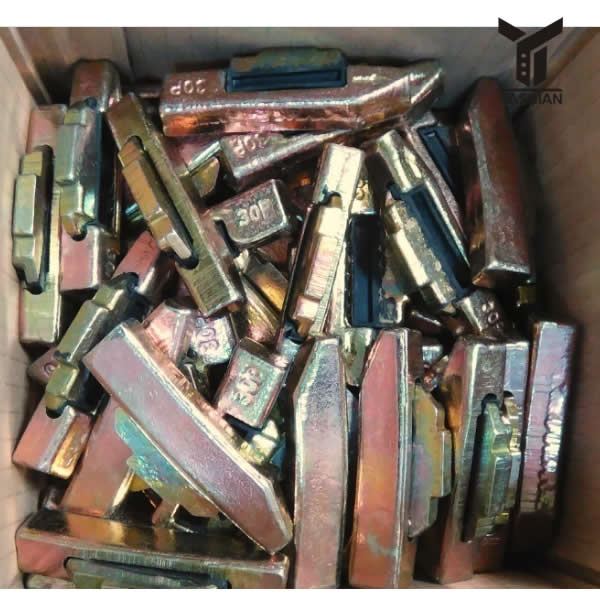 فولفو فليكس دبوس 8240-01400